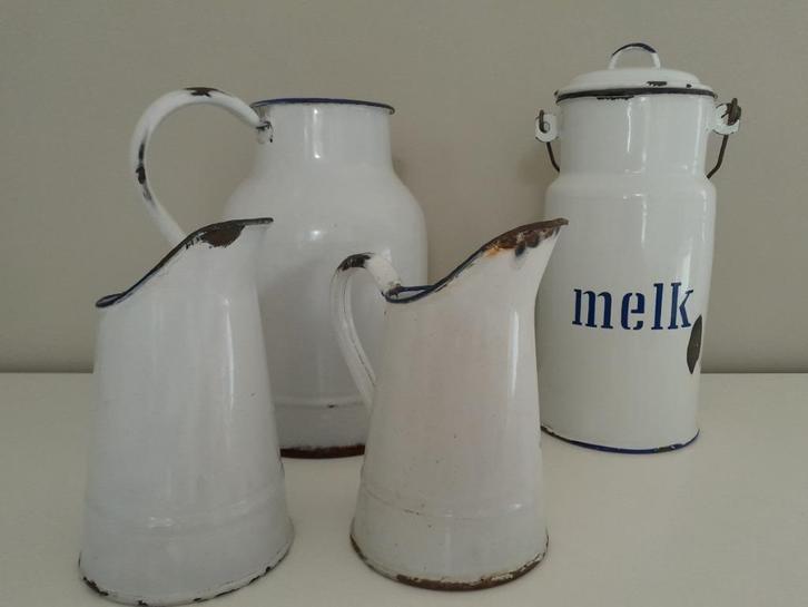 Collectie 4 geëmailleerde decoratieve objecten, Antiek en Kunst, Antiek | Servies los, Ophalen of Verzenden