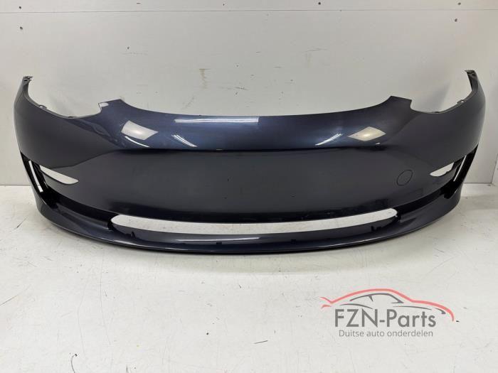 Tesla Model 3 Voorbumper Stealth Grey, Auto-onderdelen, Carrosserie, Bumper, Voor, Gebruikt, Ophalen