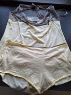 Nuisette body et culotte jaune clair 'le chat' - T42 neuf!, Kleding | Dames, Pyjama's, Le chat, Ophalen of Verzenden, Nieuw, Maat 42/44 (L)