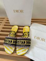 Dior sandalen maat 39, Vêtements | Femmes, Chaussures, Porté, Dior, Sandales et Mûles, Jaune