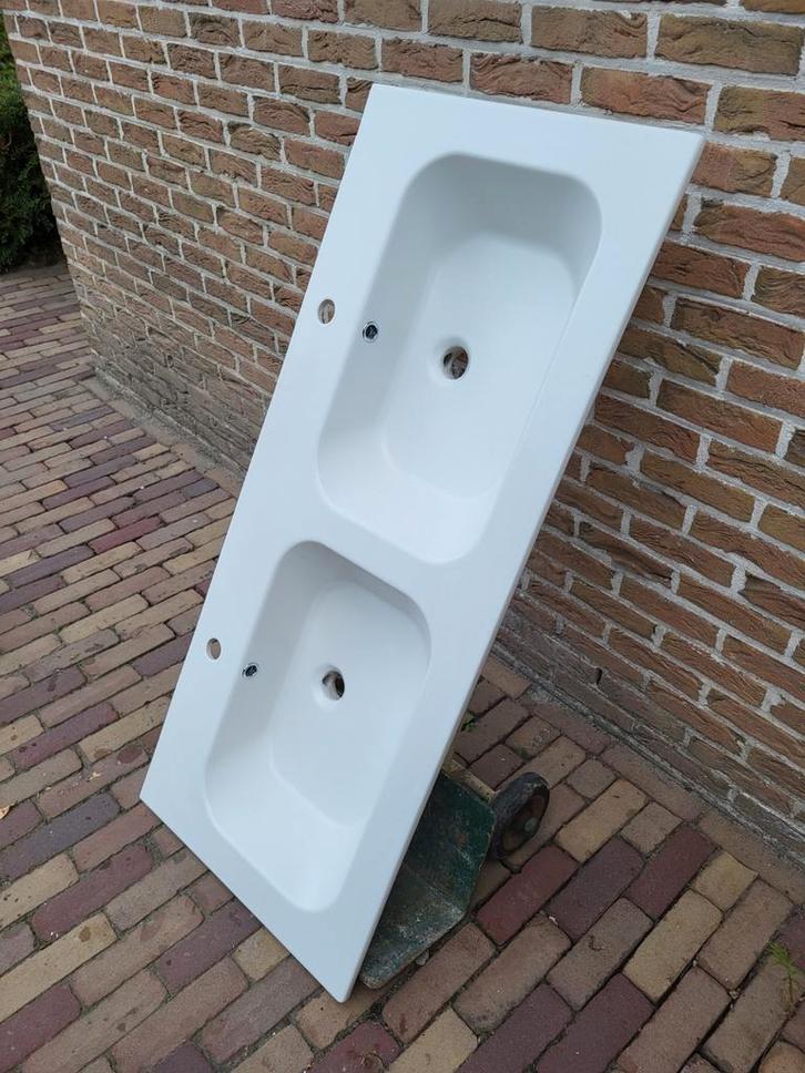 Lavabo (dubbel) / wastafel / wasbak, Huis en Inrichting, Badkamer | Complete badkamers, Zo goed als nieuw, Ophalen