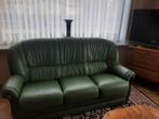 Groene lederen 3-zitsbank jaren ’90
met sierlijk houtdetail, Huis en Inrichting, Zetels | Zetels, Ophalen, Gebruikt