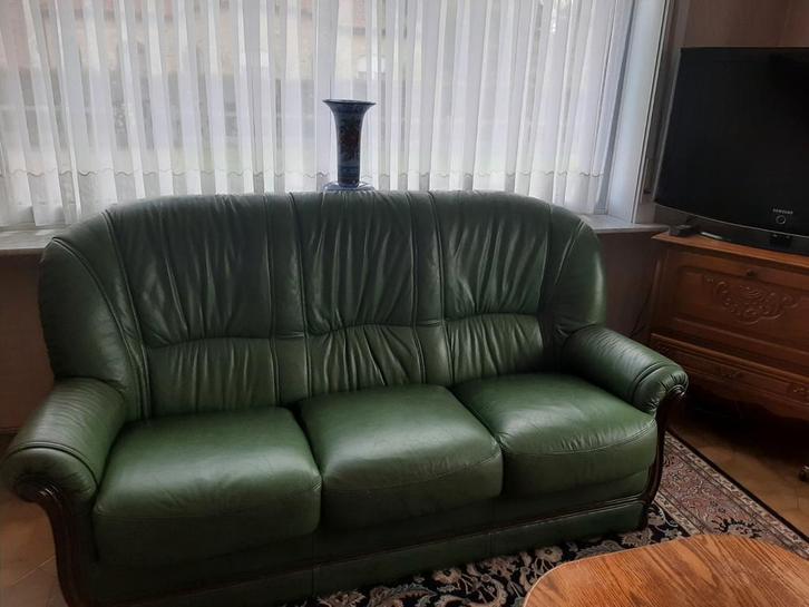 Groene lederen 3-zitsbank jaren ’90
met sierlijk houtdetail, Huis en Inrichting, Zetels | Zetels, Gebruikt, Ophalen