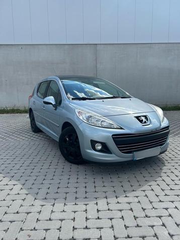 Peugeot 207sw 1.6hdi 2011-euro5/AIRCO-PANO/ goed onderhouden beschikbaar voor biedingen