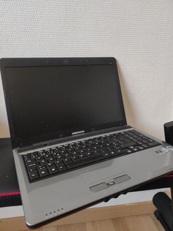 Medion Akoya P6612 laptop beschikbaar voor biedingen