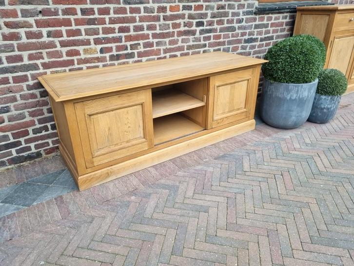 Eiken tv meubel GRATIS LEVERING EINDEJAARSACTIE, Huis en Inrichting, Kasten |Televisiemeubels, Zo goed als nieuw, Ophalen of Verzenden