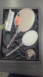 Ensemble peigne brosse miroir boite, Handtassen en Accessoires, Uiterlijk | Haarverzorging, Ophalen of Verzenden, Zo goed als nieuw