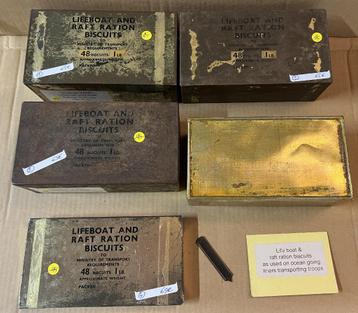 Militaria - Life Boat and Raft Ration biscuits blik - FULL beschikbaar voor biedingen