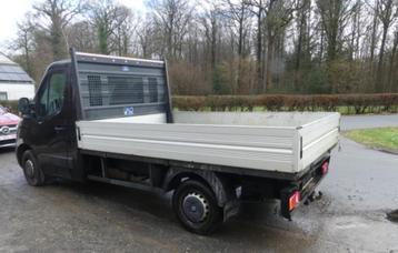 Renault Master IV Shassis (DEPANAGE takelwagen mebelbak) Gee beschikbaar voor biedingen