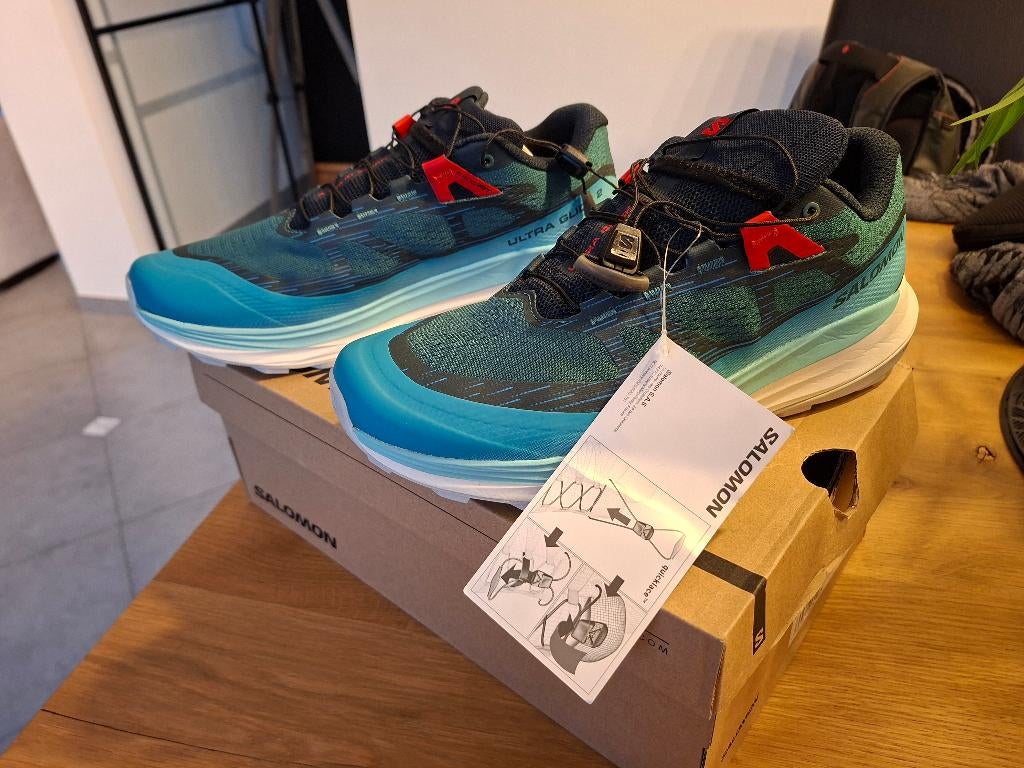 Salomon Ultra Glide 2 – Taille 43⅓ – NEUVES, Sports & Fitness, Sports & Fitness Autre, Neuf, Enlèvement