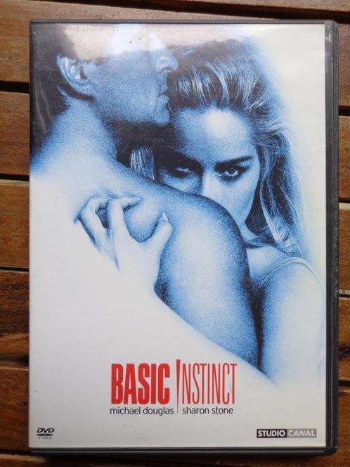 )))   Basic Instinct // Michael Douglas / Sharon Stone  (((, CD & DVD, DVD | Thrillers & Policiers, Utilisé, Détective et Thriller