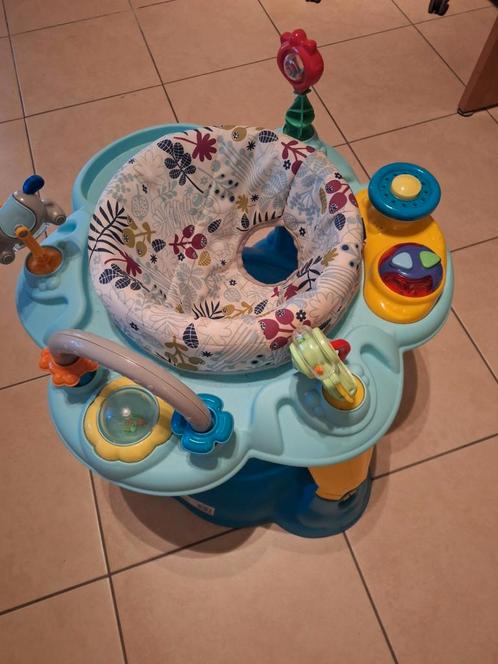 Baby bouncer / speelzitje/ jumper speelgoed, Kinderen en Baby's, Speelgoed | Speeltafels, Zo goed als nieuw, Ophalen