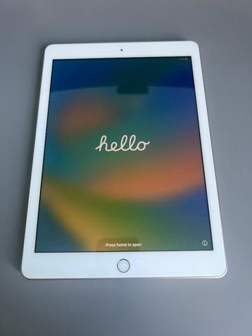 iPad 5 32Go Gold - Excellent état beschikbaar voor biedingen