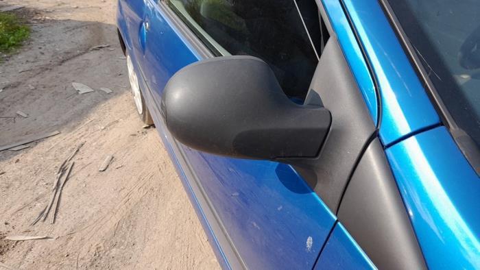 Buitenspiegel rechts van een Renault Twingo, Auto-onderdelen, Spiegels, Renault, Gebruikt, 3 maanden garantie, Ophalen of Verzenden