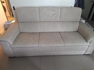 Zetel driezit beschikbaar voor biedingen