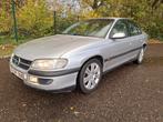 Opel Omega 2.0 Benzine Automatic GEKEURD VOOR VERKOOP, Auto's, Automaat, Particulier, Airconditioning, Te koop