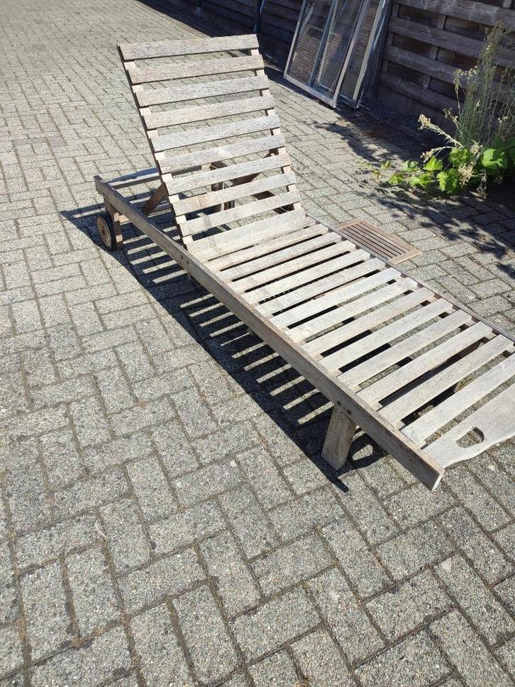 houten ligstoel buiten, Tuin en Terras, Ligbedden, Gebruikt, Hout, Verstelbaar, Verrijdbaar, Ophalen