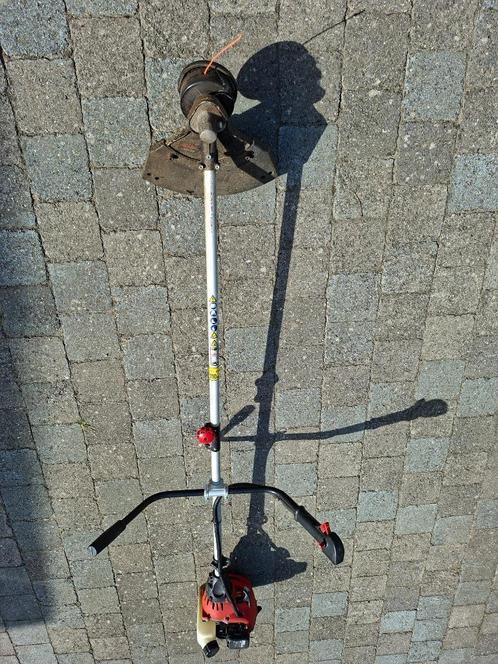 Débroussailleuse thermique, Tuin en Terras, Bosmaaiers, Gebruikt, Benzine, 10 tot 30 cm, Ophalen