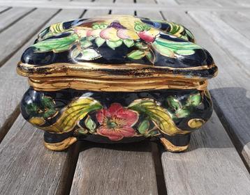 Keramiek juwelendoosje-Hubert Bequet stijl-Belgium-model 166 beschikbaar voor biedingen