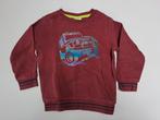 Mt 92-98 Bordeaux sweater met veelkleurige jeep, Kinderen en Baby's, Kinderkleding | Maat 92, Trui of Vest, Ophalen of Verzenden
