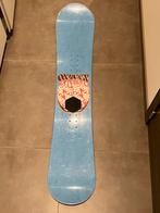 Snowboard oxygen met lichte beschadiging. Lengte 139cm., Gebruikt, Ophalen of Verzenden, Board