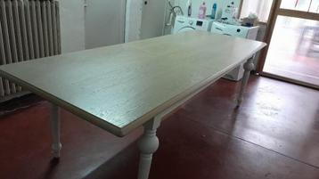 Prijs Verlaagd _ Eettafel 220x100 verlengbaar tot lengte 270 disponible aux enchères