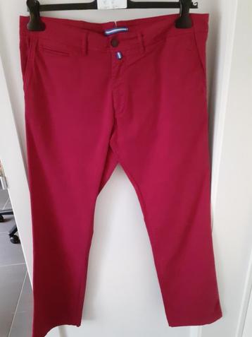SCAPA SPORTS Kersenrode pantalon Maat: 36" Prijs: € 6 beschikbaar voor biedingen
