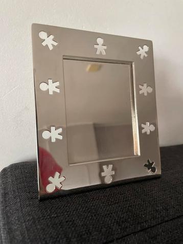 Fotokader van merk alessi beschikbaar voor biedingen