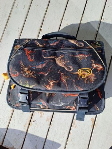 Boekentas + gratis brooddoos beschikbaar voor biedingen