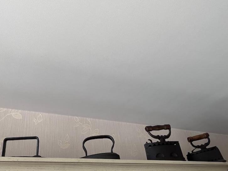 antieke strijkijzers -  per stuk of alles samen te kopen, Antiek en Kunst, Antiek | Brons en Koper, Brons, Ophalen