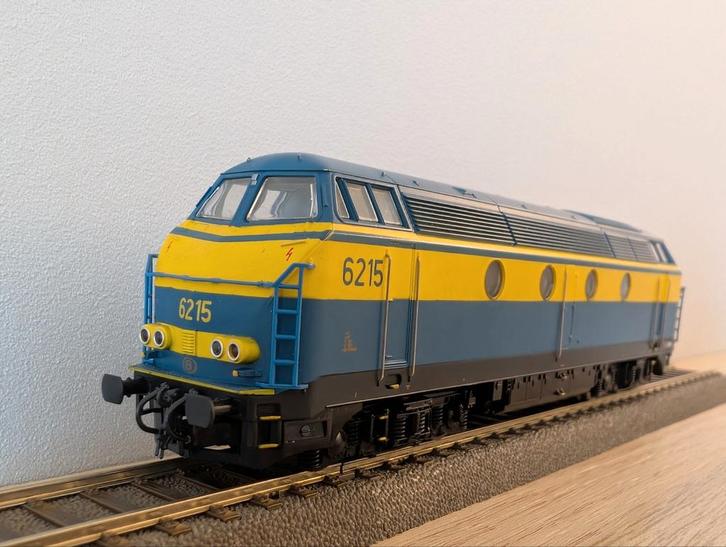 NMBS SNCB | Roco 43548 | HLD 6215 | Blauw met Generator | DC, Hobby en Vrije tijd, Modeltreinen | H0, Zo goed als nieuw, Locomotief