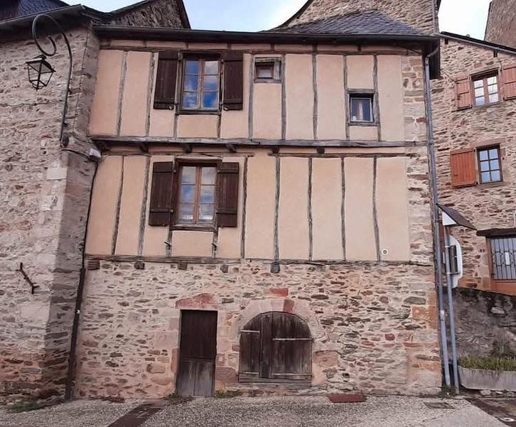 Huisje gelegen in 12270 Najac, Frankrijk, Immo, Buitenland, Frankrijk, Dorp, Verkoop zonder makelaar