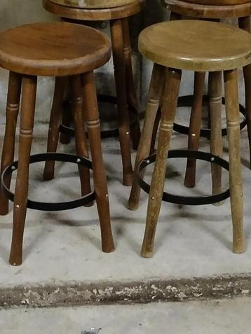Café barkrukken. beschikbaar voor biedingen