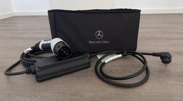 Originele Mercedes laadkabel in nieuwstaat beschikbaar voor biedingen
