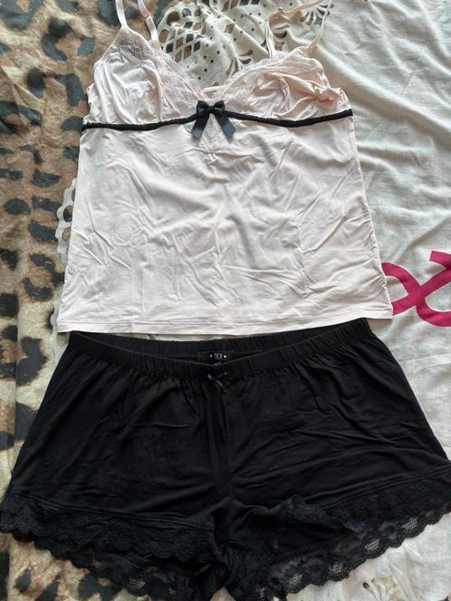 Setje + tops (S-XL)., Kleding | Dames, Dames-kledingpakketten, Nieuw, Maat 38/40 (M), Ophalen