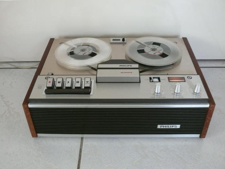 Perfect spelende Philips 4307 4-sporen, Audio, Tv en Foto, Bandrecorder, Bandrecorder, Met stofkap, Met banden, Ophalen of Verzenden