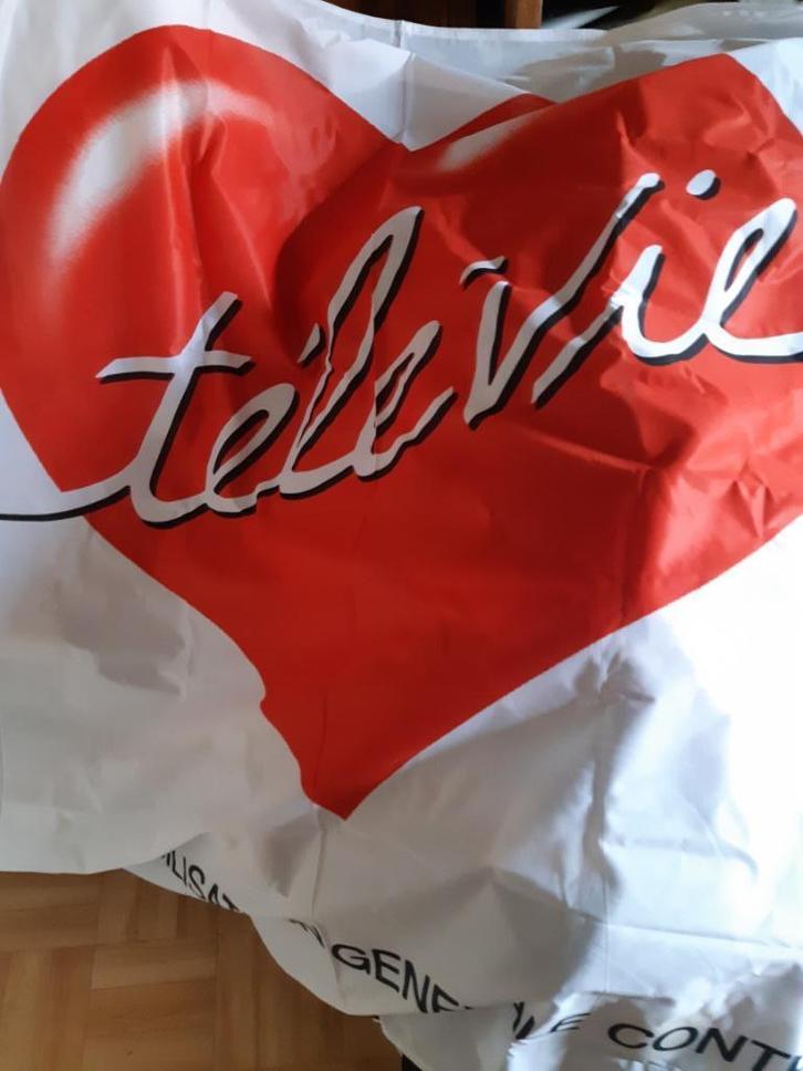 TELEVIE-producten: .vlaggen, cd's.., Cd's en Dvd's, Cd's | Verzamelalbums, Nieuw in verpakking, Ophalen