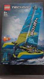 lego technic catamaran 42105, Ophalen of Verzenden, Nieuw, Complete set, Lego