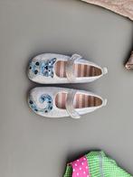 pantoffels, sloefjes, schoenen, met blauwe kat, 30, Ophalen of Verzenden, Zo goed als nieuw, Schoenen