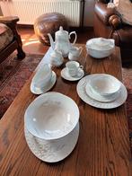 12-delig Antiek servies, Ophalen