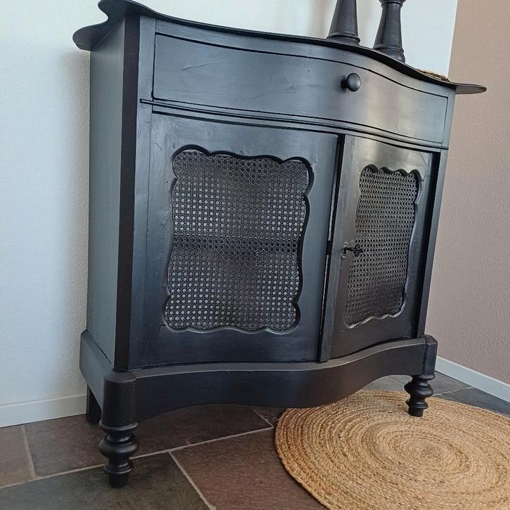 vintage kastje, Maison & Meubles, Armoires | Dressoirs, Avec tiroir(s), Avec porte(s), Avec tablette(s), Autres essences de bois