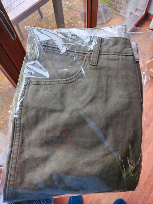 Wrangler jeans 31/32 (nieuw!), Kleding | Heren, Broeken en Pantalons, Nieuw, Ophalen of Verzenden