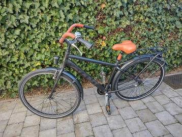 Giant herenfiets nieuwe binnen/buitenbanden/verllichting beschikbaar voor biedingen
