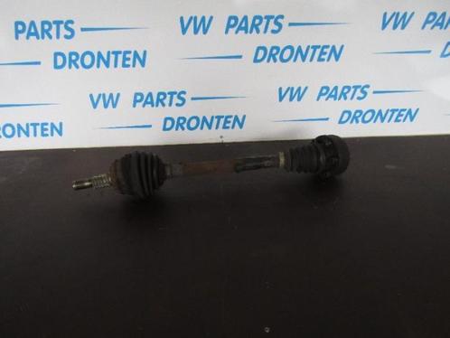 Aandrijfas links-voor van een Volkswagen Golf, Auto-onderdelen, Remmen en Aandrijving, Volkswagen, Gebruikt, 3 maanden garantie