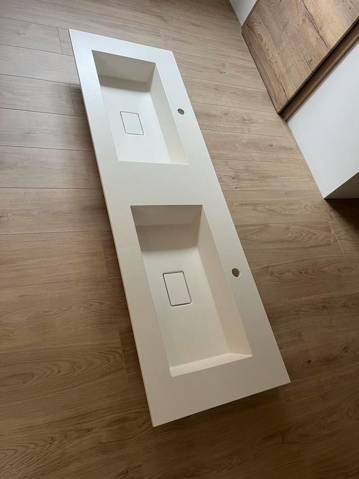 Vasque Novello neuve, Huis en Inrichting, Badkamer | Badkamermeubels, Ophalen