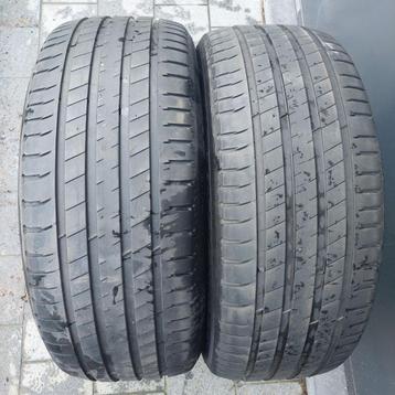 2 pneus d'été Michelin 235/55/19
