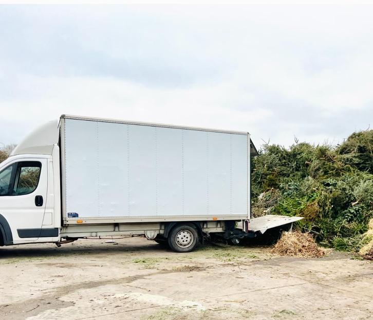 Peugeot Boxer 190.000 km. met hydraulische laadklep, Auto's, Bestelwagens en Lichte vracht, Bedrijf, Peugeot, Diesel, Euro 6, 4 deurs