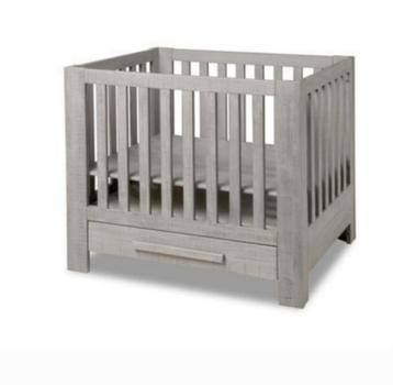 Babypark box in mooie staat  beschikbaar voor biedingen