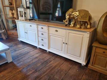 Massief houten dressoir GRATIS LEVERING  beschikbaar voor biedingen