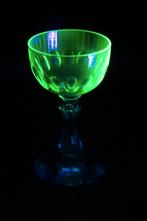 Uranium glas - Val Saint Lambert - kristallen portoglas, Antiek en Kunst, Ophalen of Verzenden